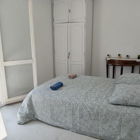 Chambre Double Lumineuse Paris Centre Deux Pas Du Metro Εξωτερικό φωτογραφία