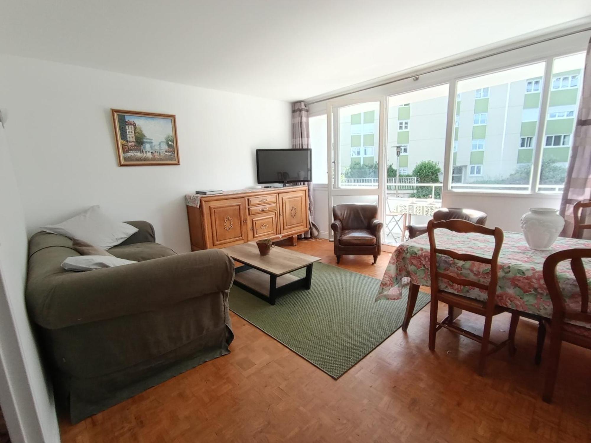 Chambre Double Lumineuse Paris Centre Deux Pas Du Metro Εξωτερικό φωτογραφία
