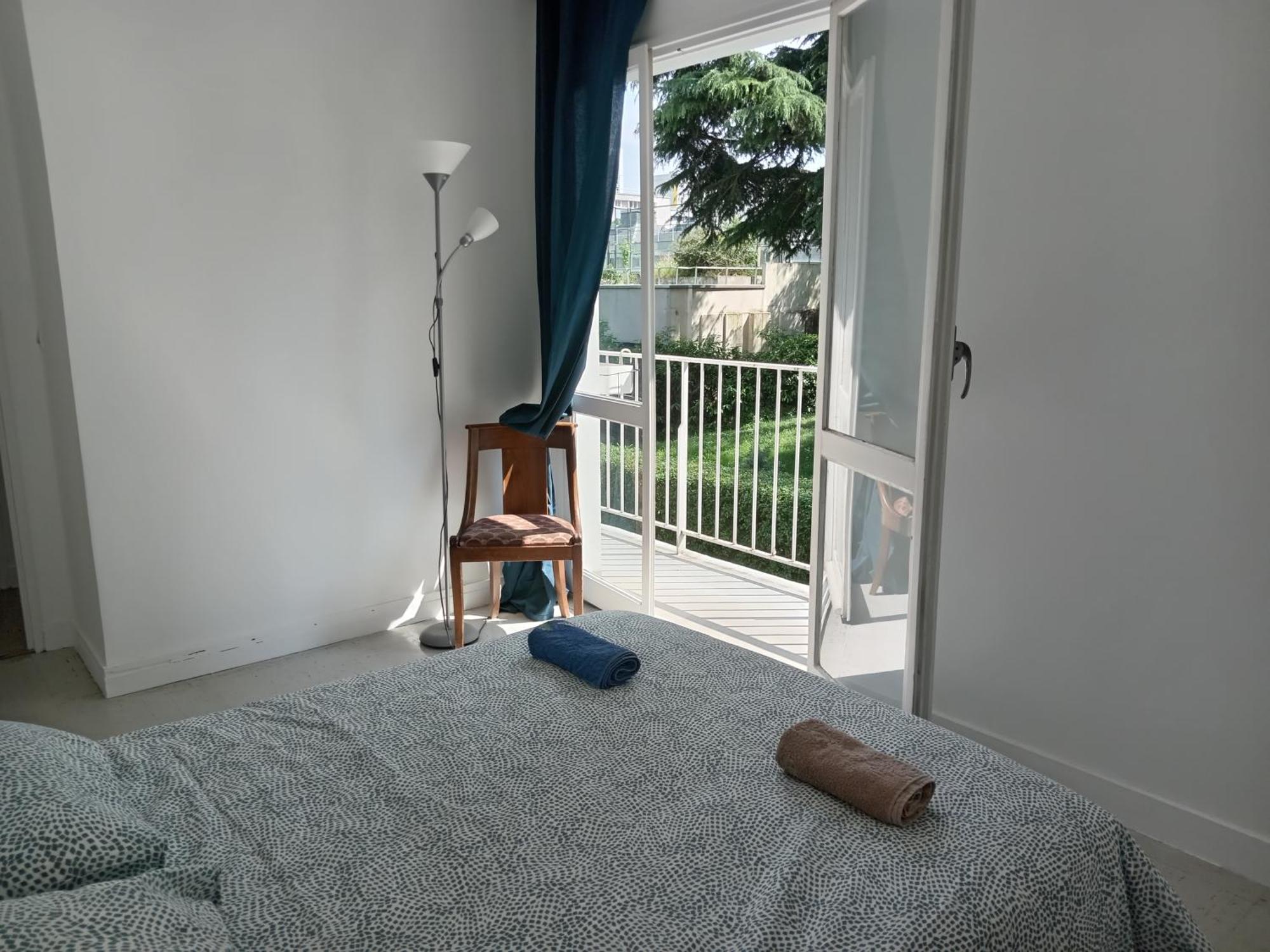 Chambre Double Lumineuse Paris Centre Deux Pas Du Metro Εξωτερικό φωτογραφία